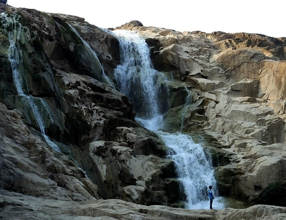 Best Places to Visit Near Hyderabad in Monsoon (2026 Guide) 5 untala Waterfall is a waterfall of Telangana state in India, located on Kadam river in Neradigonda mandal of Adilabad district. It is the highest waterfall in the state with a height of 150 feet.