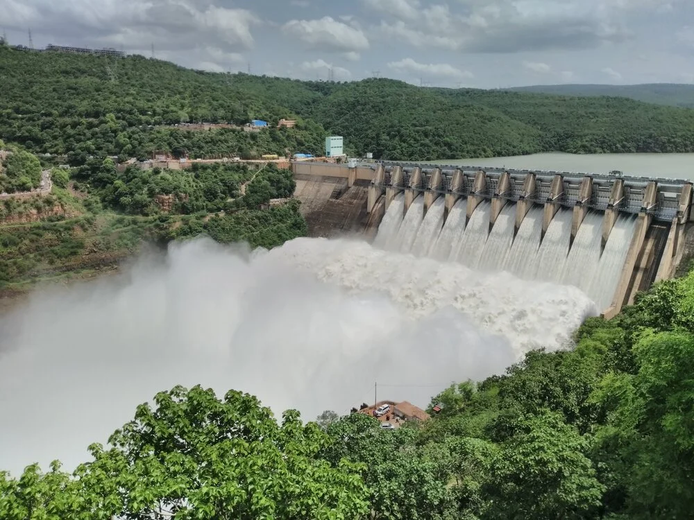 Best Places to Visit Near Hyderabad in Monsoon (2026 Guide) 9 Srisailam Reservoir (Neelam Sanjeevareddy Sagar)